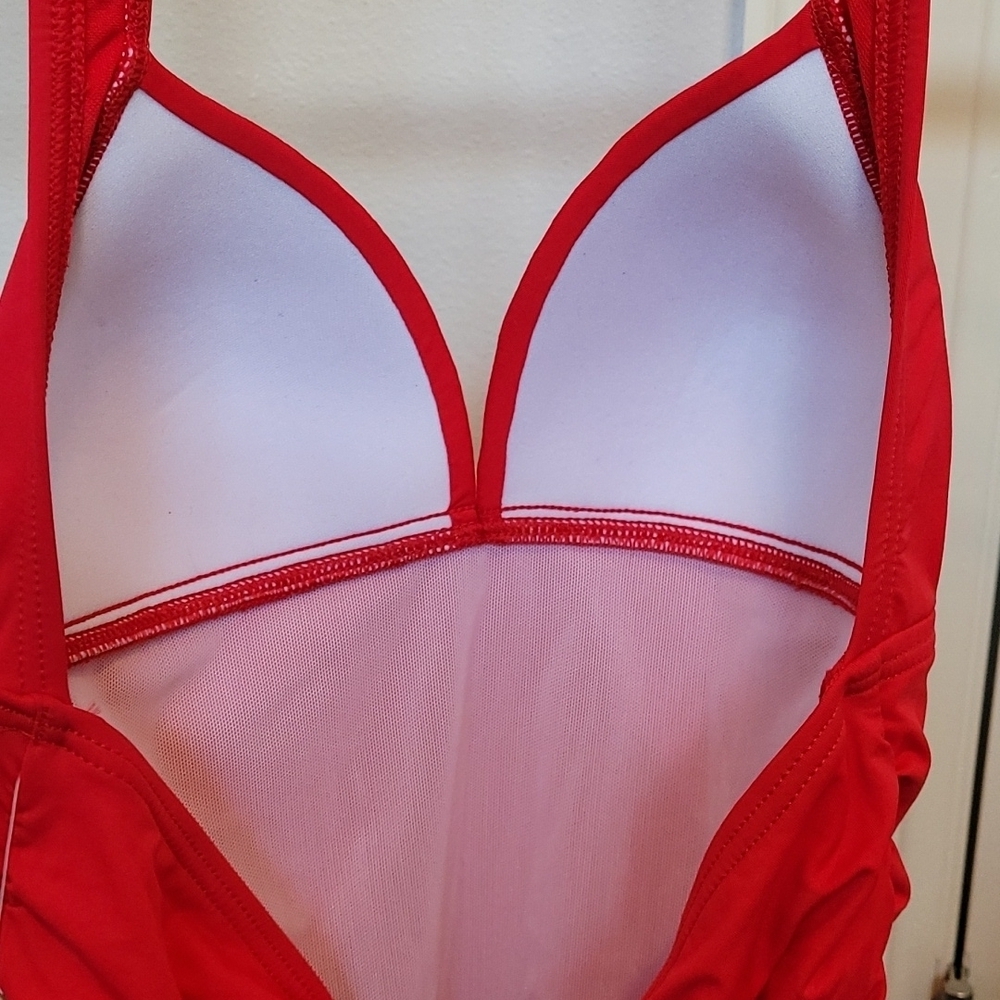 NWT Tommy Bahama Red Tankini Top - Picture 2 of 11